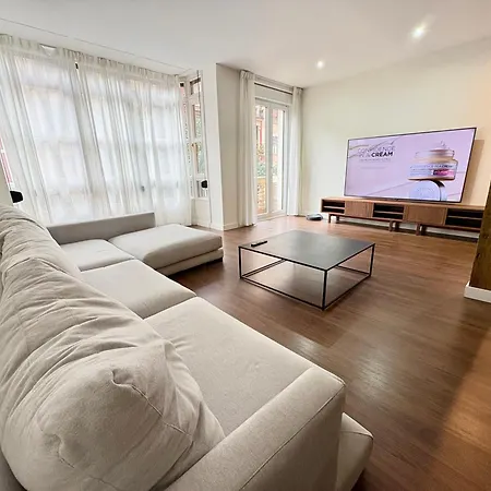 Apartament Center