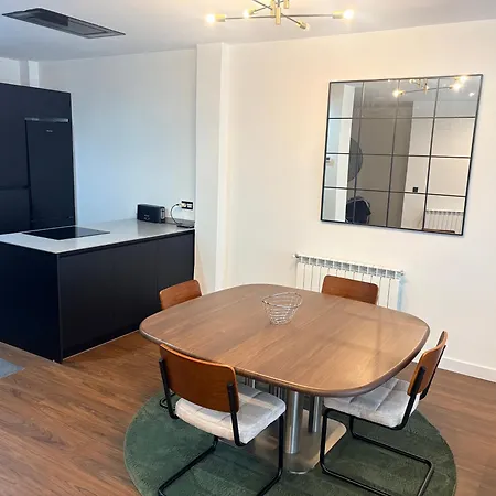 Center Apartment