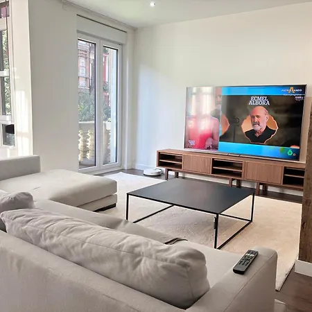 Center * Бильбао